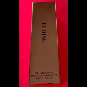 ELOISE “Get Gleaming” body glow illuminator.